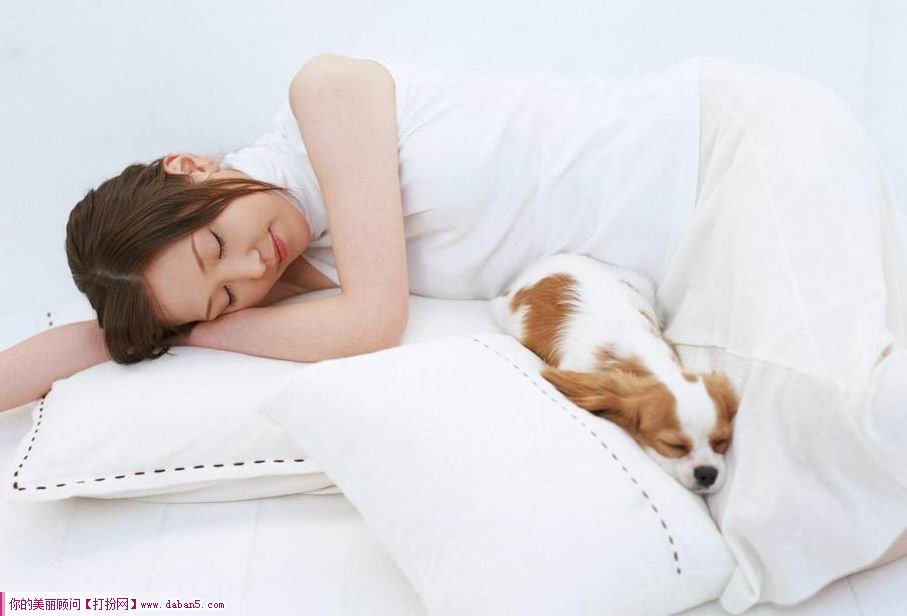 點(diǎn)擊將在新窗口查看全圖 三陰交穴位的作用 【圖文】